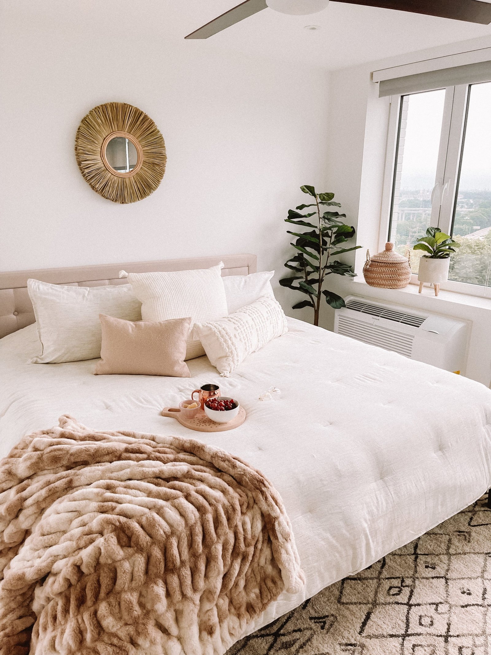 5 Ways to Refresh Your Bedroom for Summer